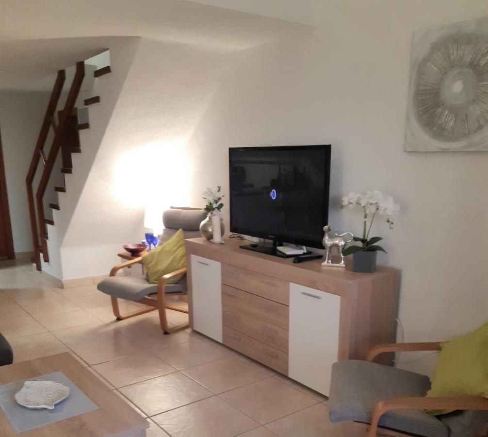 Parque Santiago II Two Bedrooms With Amazing Views أرونا المظهر الخارجي الصورة