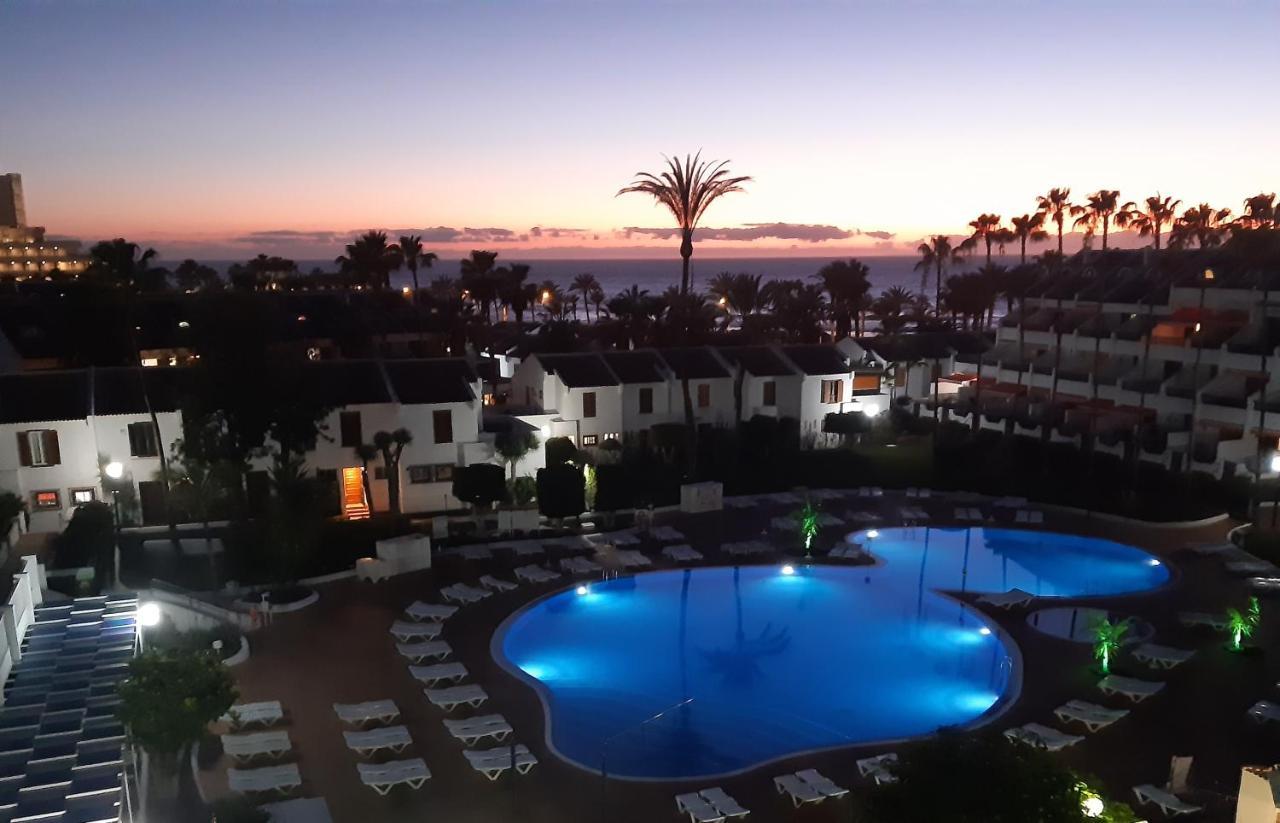 Parque Santiago II Two Bedrooms With Amazing Views أرونا المظهر الخارجي الصورة
