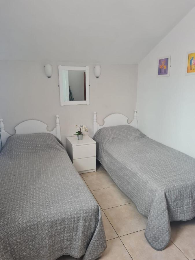 Parque Santiago II Two Bedrooms With Amazing Views أرونا المظهر الخارجي الصورة